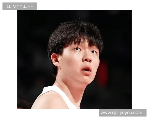 韩乔生评论开拓者末节领先30分杨瀚森迟至最后时刻才登场